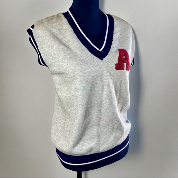 EUC Unisex Primark Grey Pullover Sweater Vest - Picture 3 of 14